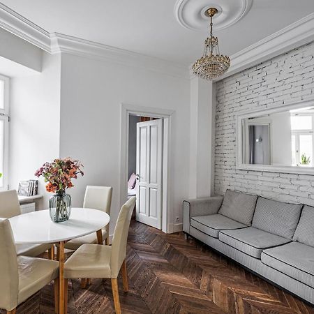 City Center - Cozy And Bright - Dobra 11 Varsavia Esterno foto
